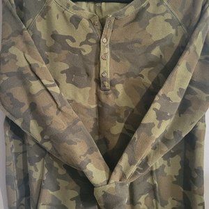 CAMOUFLAGE FIELD & STREAM THERMAL SHIRT